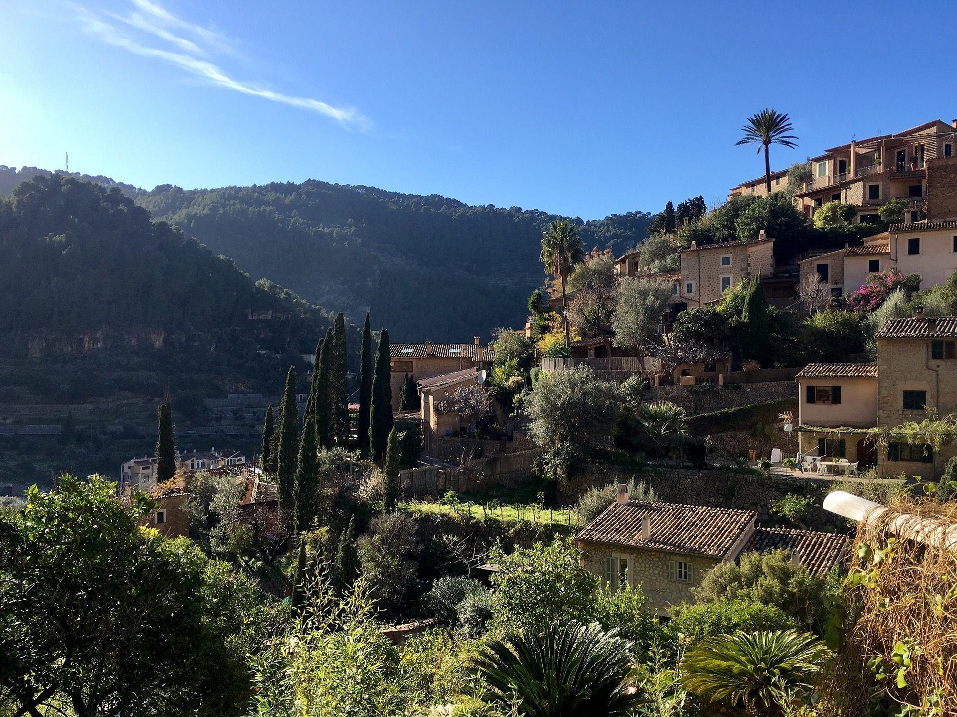 Dorf Mallorca_ Dr Agan_Pixabay.jpg